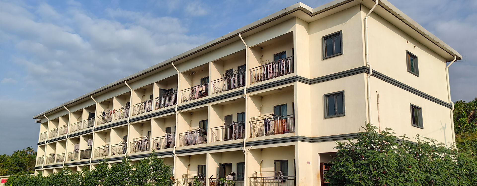 华飞印尼生活区员工宿舍、食堂工程