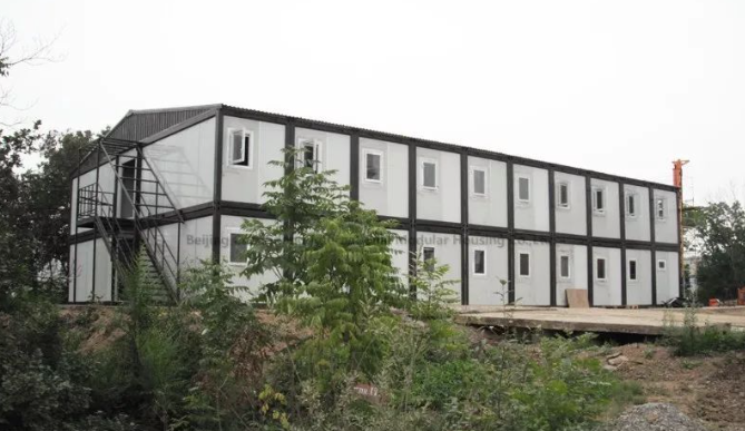 板房造价多少钱一平方？不同类型、材质的价格差异全知道